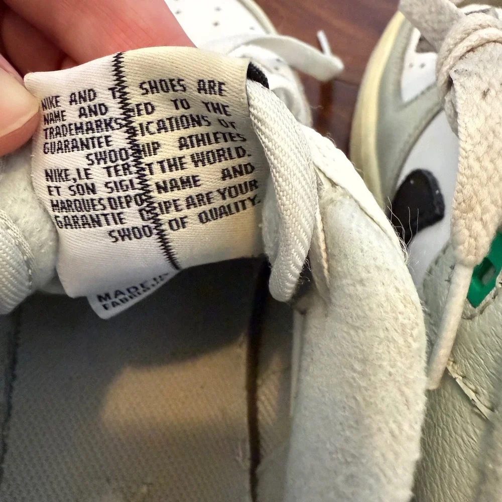 Nike Air Force 1 07 LV8 Split Light Silver Size Youth 7/ Men 7/ Women‎ 8.5